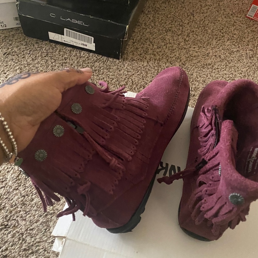 Used Minnetonka Suede Moccasin Booties